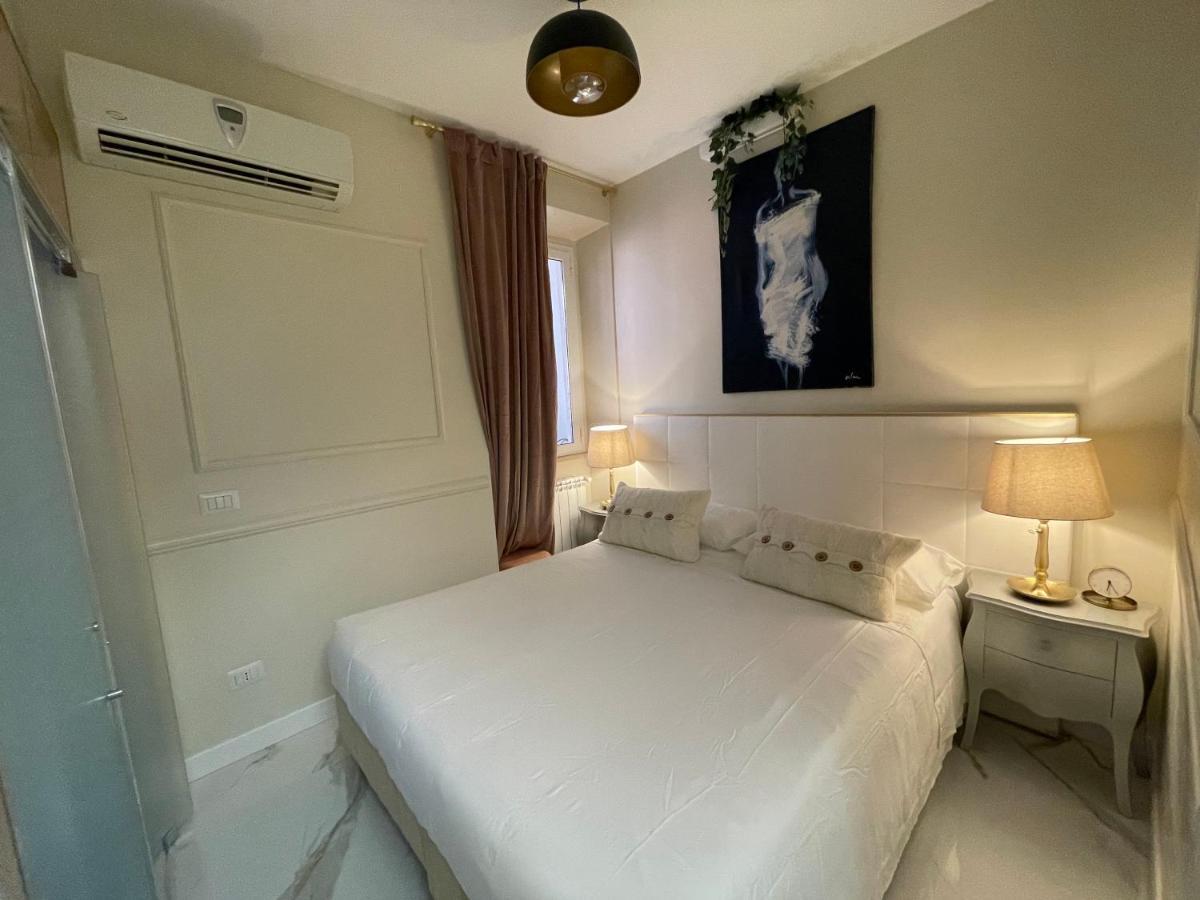 Spanish Steps Glamour & Sauna Luxury Apartment **** Rome Luaran gambar